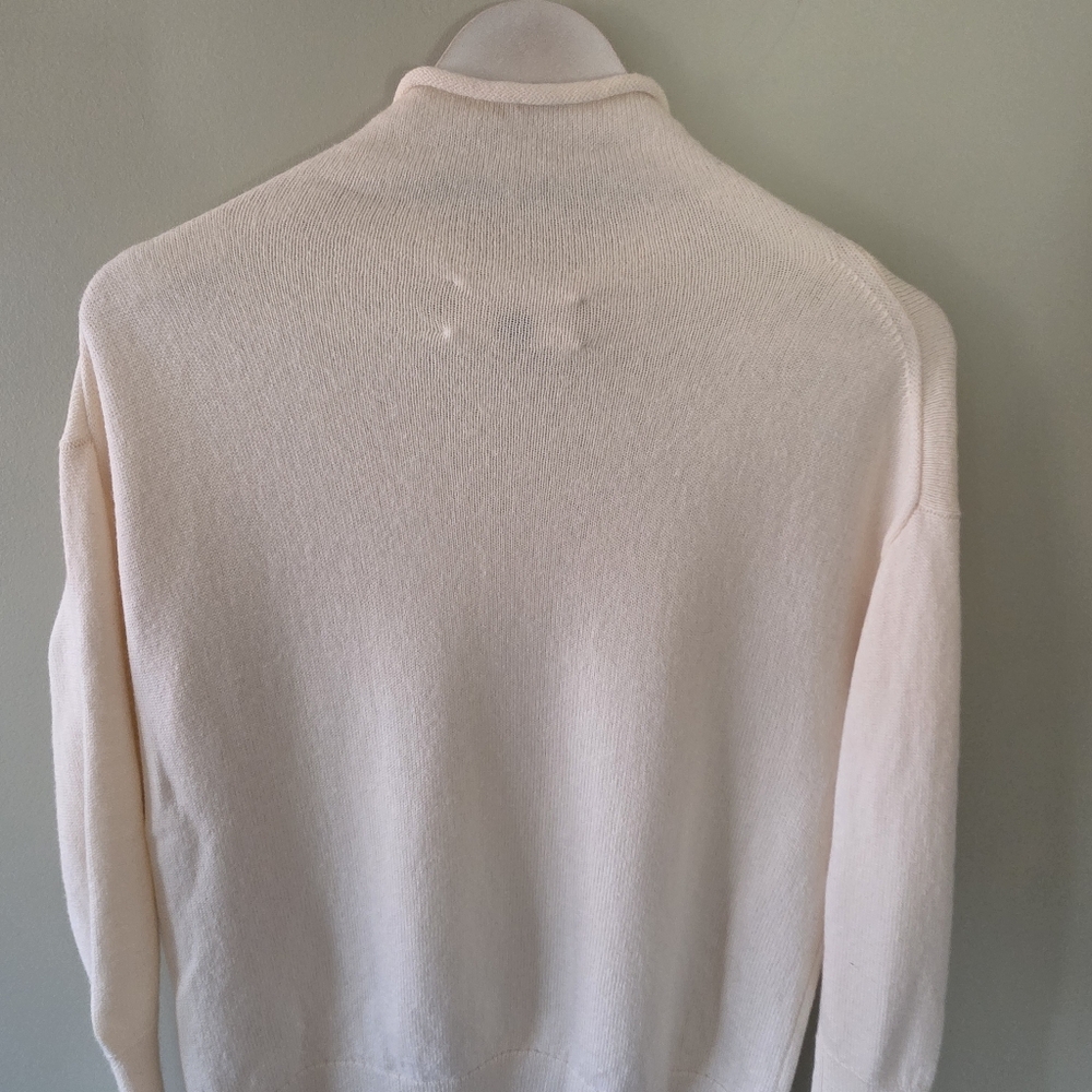 Wilfred S Modern Contemporary Minimalist Soft Girl Mock Neck Merino Wool Sweater - Picture 12 of 16